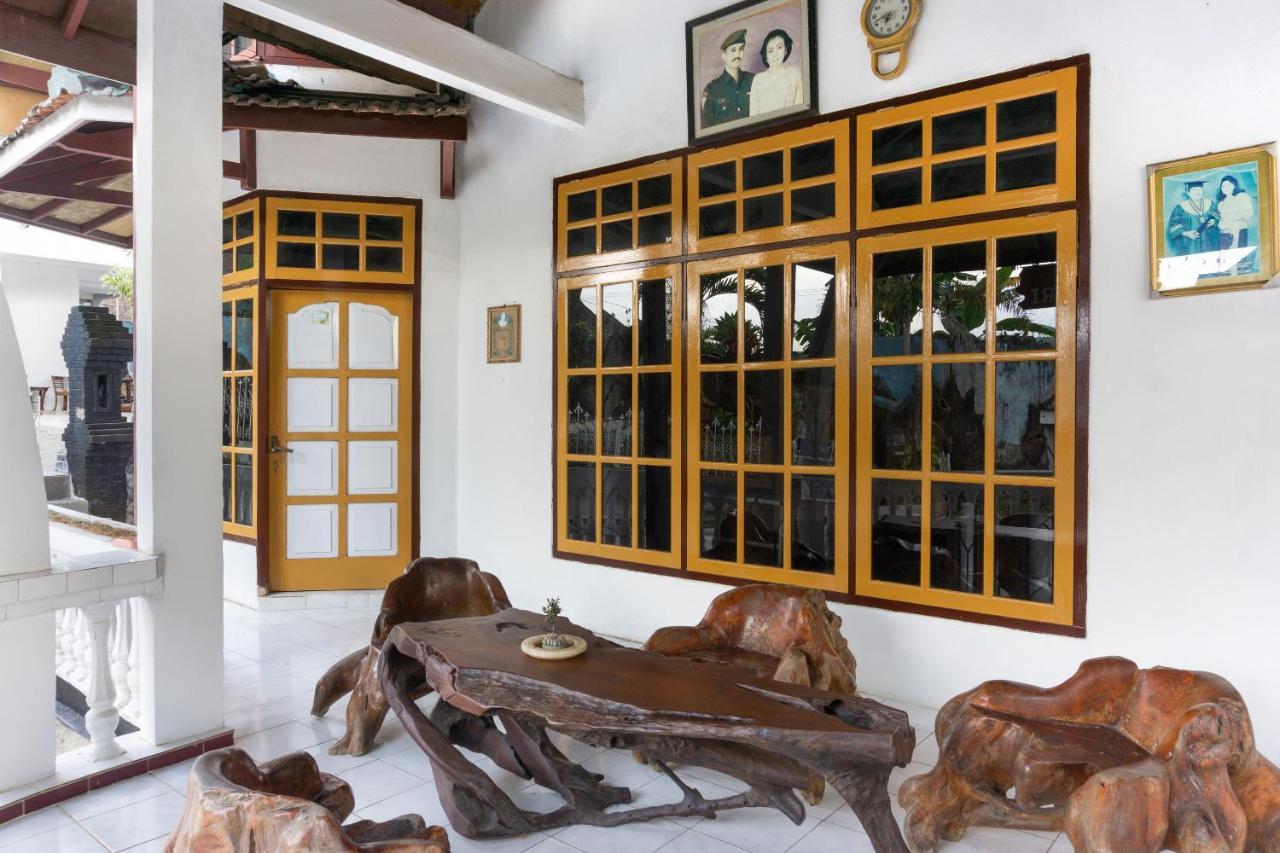 Готель Reddoorz At Pujon Malang Бату Екстер'єр фото